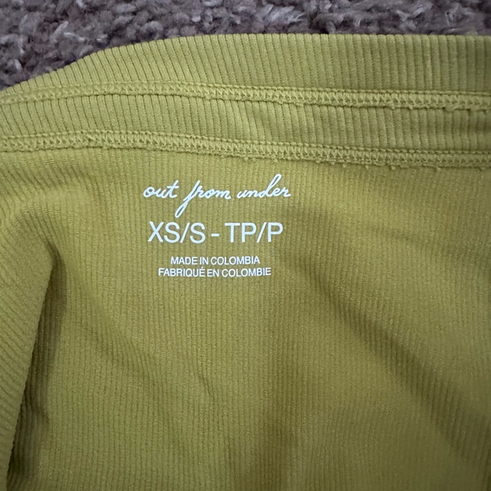 Green Ribbed Tank Top - Picture 5 of 7